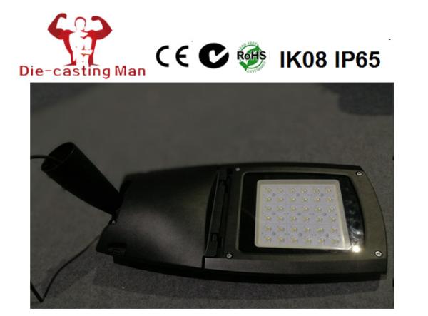 os dispositivos bondes claros 12000lm de rua do diodo emissor de luz 120W para a estrada morrem alumínio de carcaça