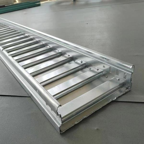 50-1000mm Cable Tray Powder Coated / Hot dip Galvanised Cable Ladder Aluminum