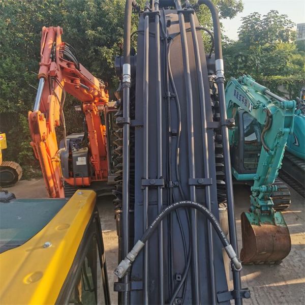Used Original VOLVO EC210DL Excavator 0.9m3 Bucket Capacity 20500KG Operating Weight