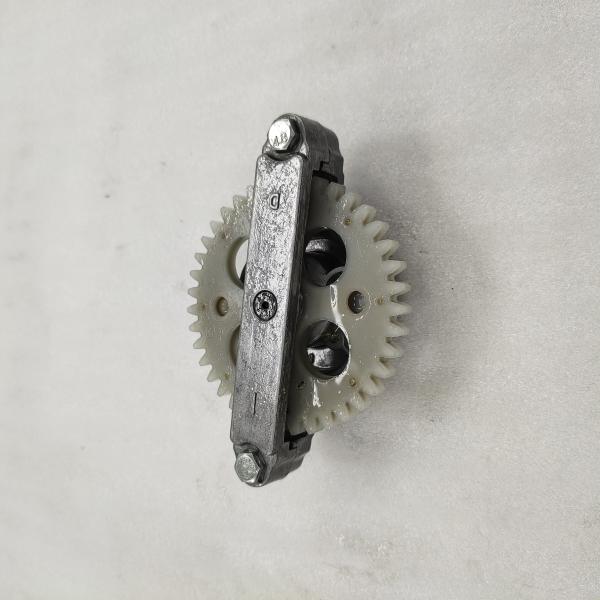 Motorcycle Engine Spare Parts Oil Pump for CG150 Gasoline Engine at Competitive