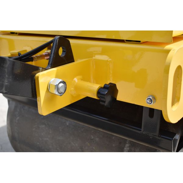 380mm Single Drum Vibratory Road Roller For Groove Backfilling