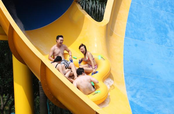 A melhor corrediça de água da fibra de vidro do divertimento da qualidade do parque da água da aventura do Aqua