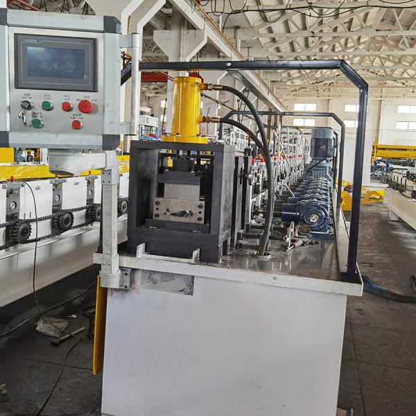 Máquina de fabricação de folhas de rolos de perfis de portas metálicas com obturador de HRF