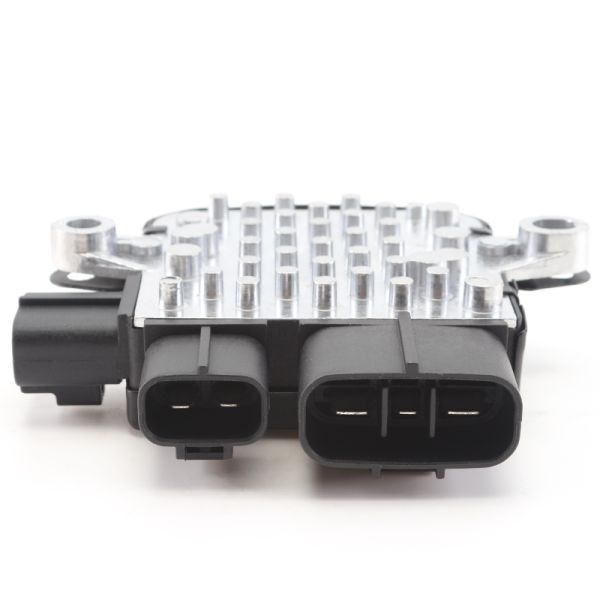 Unidad de Control del Motor del Ventilador de Enfriamiento para Mitsubishi Lancer 1355A124 MR497751 Ensamblaje de Transmisión Automática