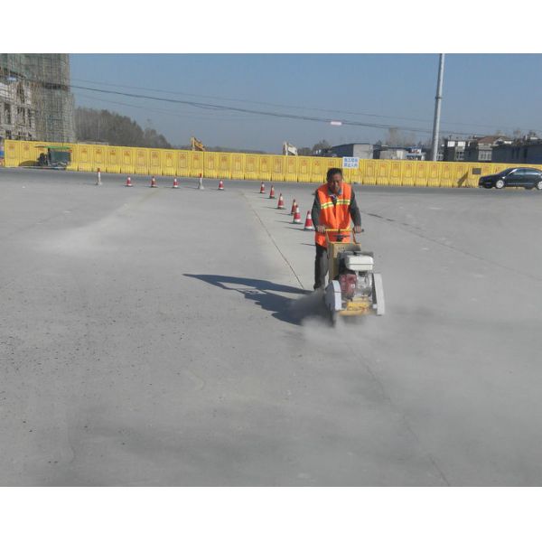 Self-Leveling Silicone Joint Sealant