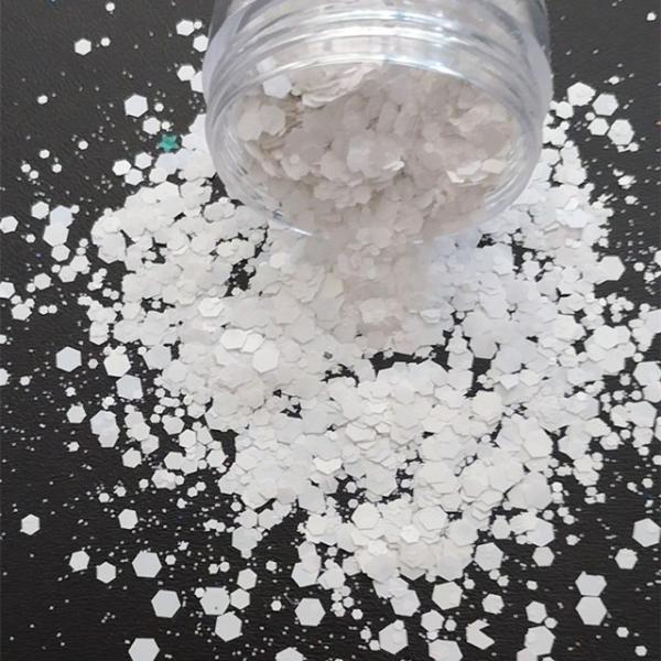 White Chunky Glitter Powder Nail Art 1kg Bag Package Mixes White Color Glitter for Colorful Nails