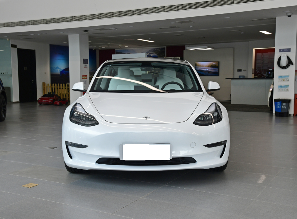 Левоуправляемые электромобили Tesla Model Y 4-дверный 5-местный седан для взрослых электромобилей