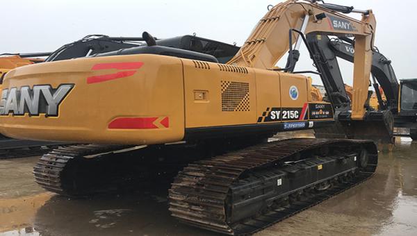 Excavadora usada SANY SY215C de 21 toneladas com grande balde