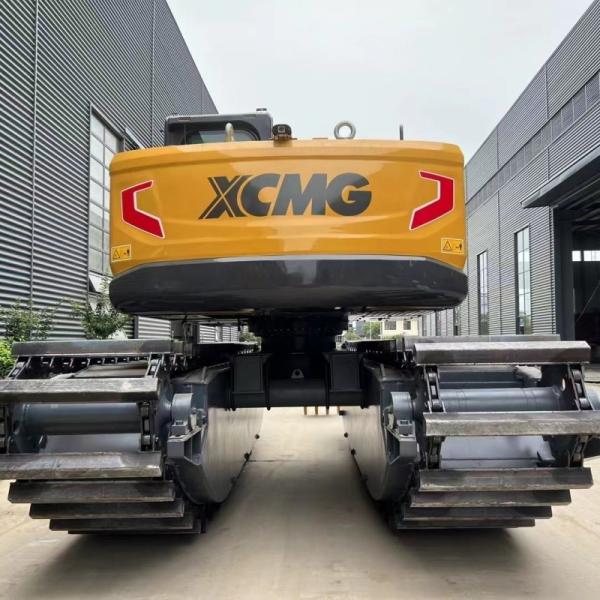 Universal Amphibious Excavator Pontoon for Swamp Canal Digging
