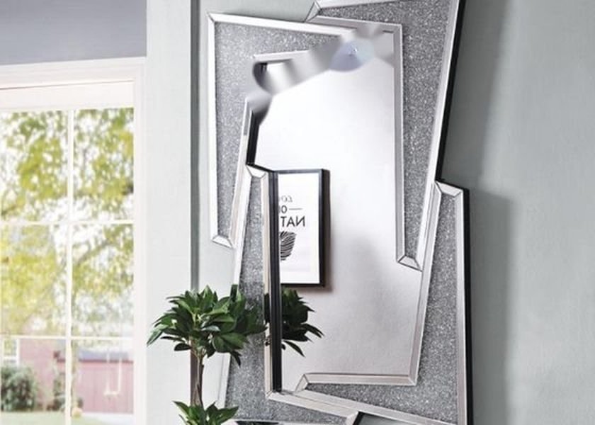 Wall Mounted Console Table with Silver Mirror Finish and Modern Design for Entryway