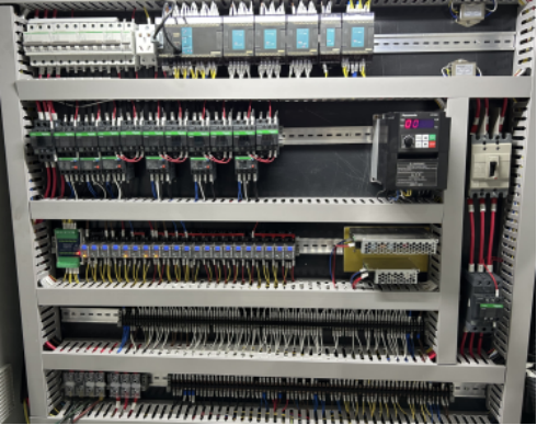 Automatic Die Cutting And Creasing Machine With Auto Stripping Device