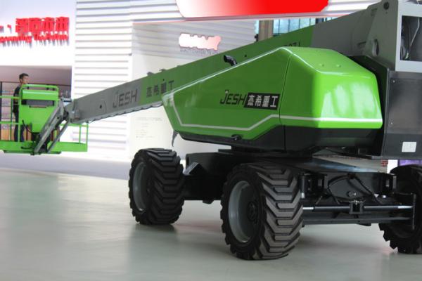 Green Telescopic Boom Lift 29m Working Height And Height Stowed 3.01m