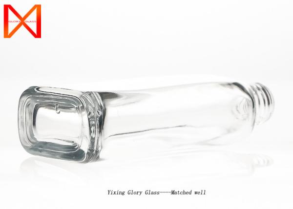Flint Frosted Clear Empty Glass Containers High Thermal Tolerance For Vodka Wine Gin