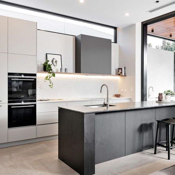 Luxury Furniture New Designs Modern Kitchen Cupboard Cabinet PVC Countertop