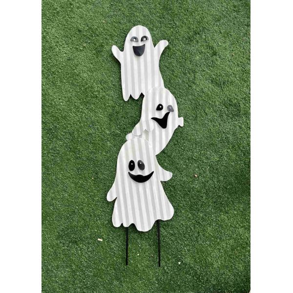 На открытом воздухе металл хеллоуин орнаментирует статуи сада Lifelike призрак затыкает внутри