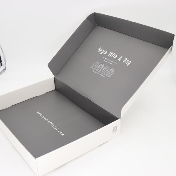 Customized Corrugated Folding Packaging Box Foldable Clothes Packaging Gift Box