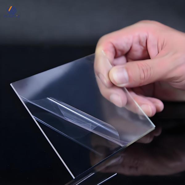 Publicité extérieure coupée sur mesure feuille Perspex claire résistante à la chaleur Logo OEM