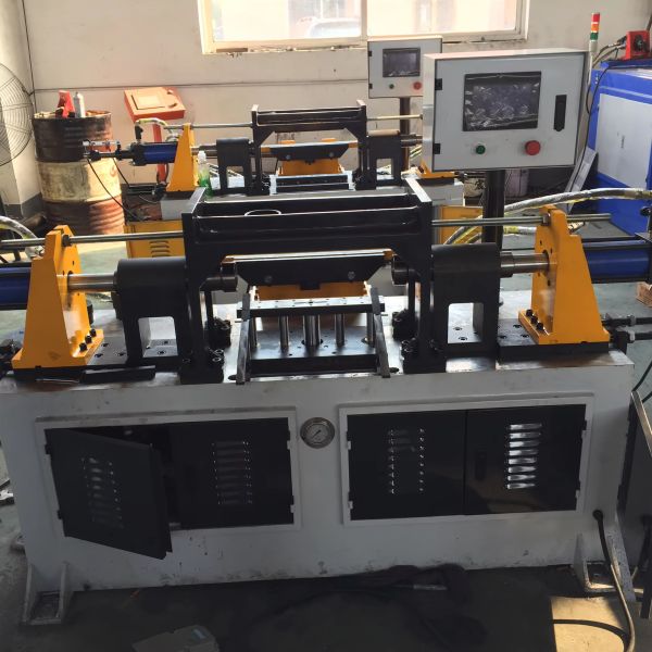 Dual Station Dual Head Tube Shrinking Machine Automatic For Diverse Industries