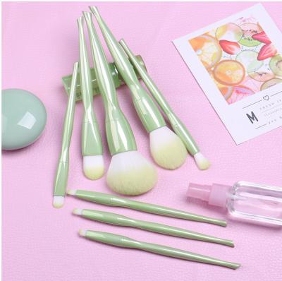 8 PCS Green Shiny Custom Logo Makeup Brushes Applying Liquid And Powder Flawlessly