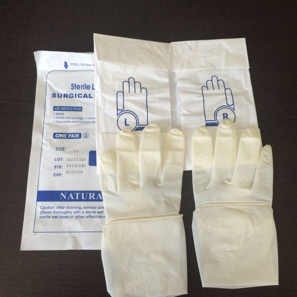 Natural White Sterile Latex Surgical Gloves Left / Right Hand With Rolled Rim