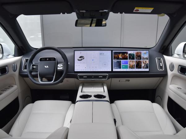 2024 L6 Max Carro Elétrico Híbrido/Carro de Alcance Prolongado Carro de Energia com direção à esquerda