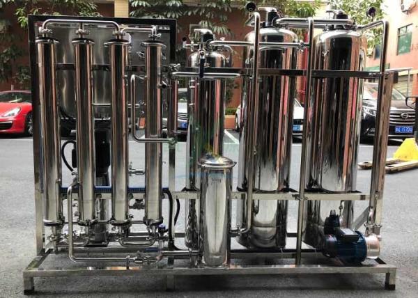 1TPH SS Automatic RO System Pure Water Well / Underground / Borehole Water Treatment Plant For Mineral Drinking Water