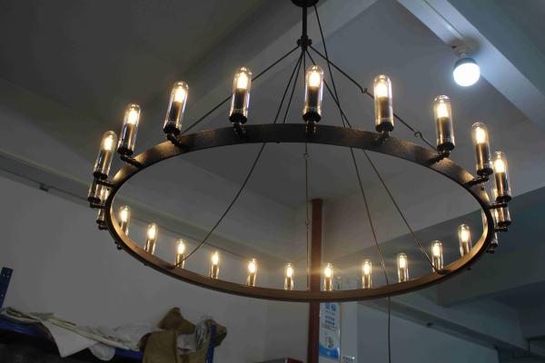 Hot Hanging Art Decorativo LED Lâmpadas de Pendente de Cristal de Ferro Moderno Quarto de Dormitório Vila Sala de estar Vidro K5 Cristal Lustreiro