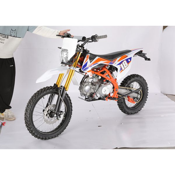 DISC Brake 125cc Off-road Motorcycle Gasoline Sportbikes 4 Stroke Motorbike for Adults