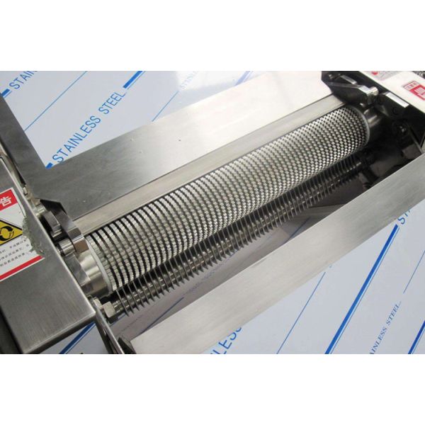 Pig Meat Processing Machines Stainless Steel Pork Skin Peeling Machine