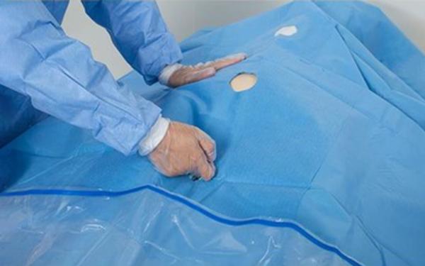 Medical Disposable Sterile Procedure Packs Surgical Angiography Kits 210*300cm