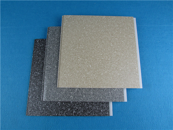 Высокие лоснистые пластиковые водоустойчивые панели Pvc с легким устанавливают