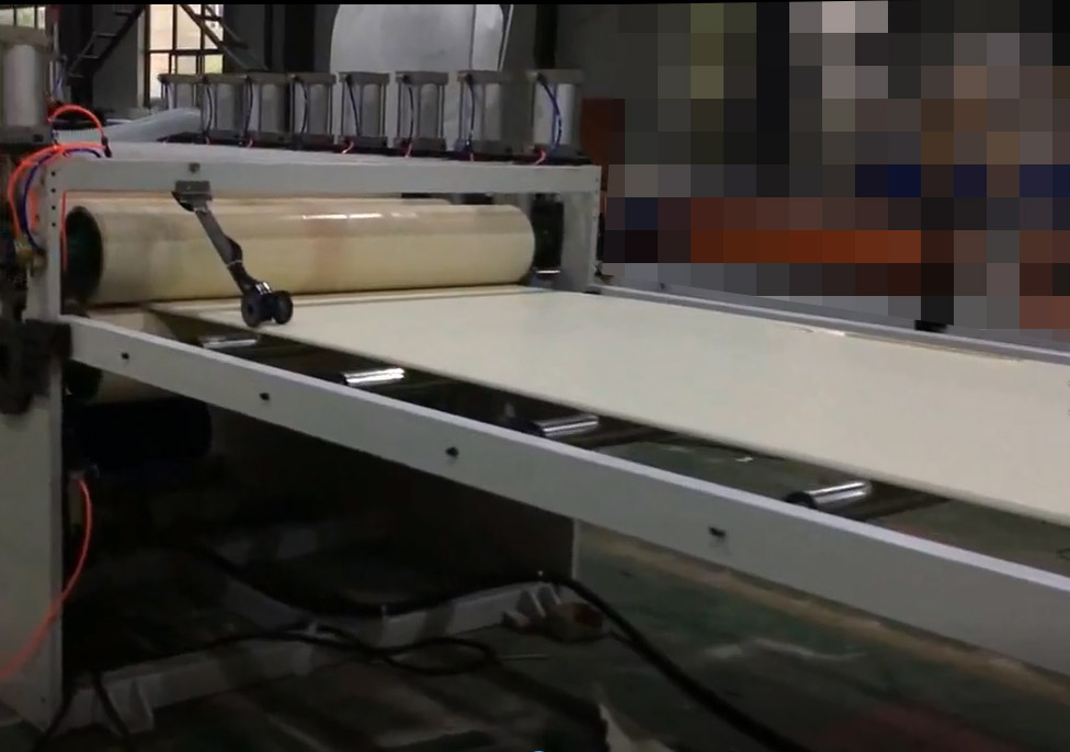 Машина делать плиты пены PVC Celuka 220KW 915mm OEM