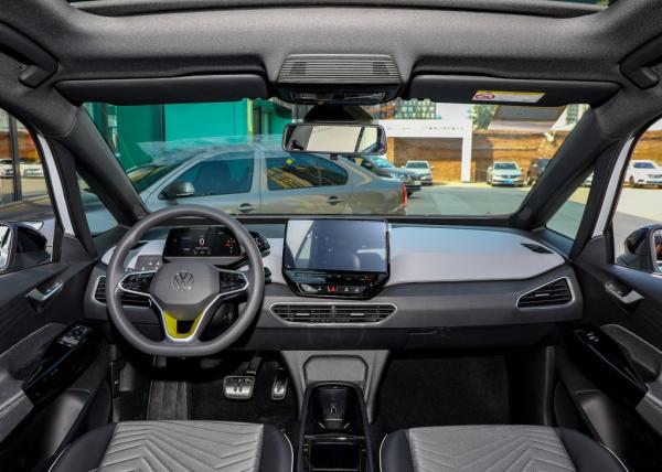 Low price VW ID3 EV Car cheapest electric car Household multi-function vehicle 0km used car New energy vehicles made in China