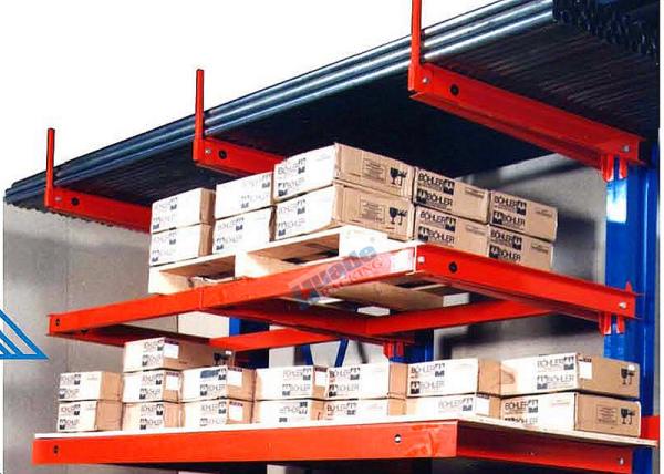 Flexible Cantilever Racking Heavy Duty Storage Racks Hot Dip Galvanization Surface Finish