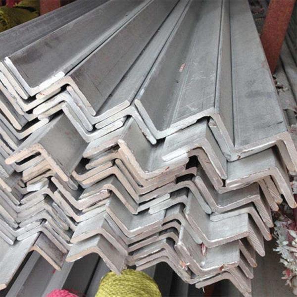 ângulos 316L 321 estruturais de aço inoxidável 2-6mm GB JIS laminados a alta temperatura