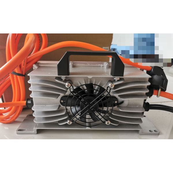 12V 60A 24V 30A 36V 20A 48V 15A 72V 10A EV Аккумулятор OBC Зарядное устройство