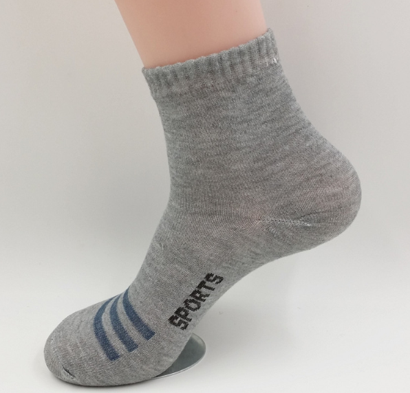 Fashionable Cotton Unique Mens Socks , Athletic Mens Crazy Crew Socks Breathable