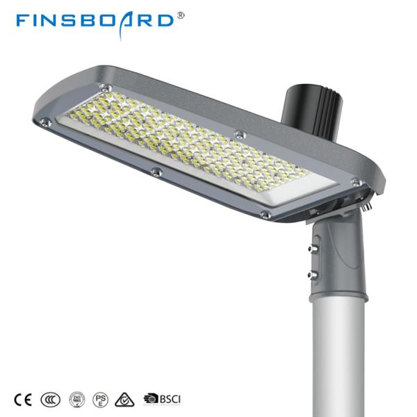Éclairage de rue LED 50W 100W 150W IP66 économisant de l'énergie