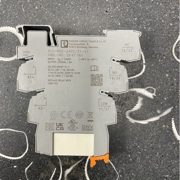 Phoenix Contact PLC-RSC-24DC/21-21 | 24V DC DPDT Relay, 6A