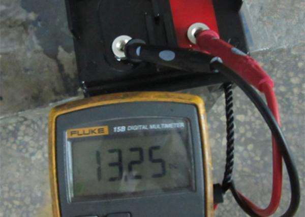 A manutenção dianteira da bateria acidificada ao chumbo de Vrla das telecomunicações do terminal 12v200ah livra o tipo