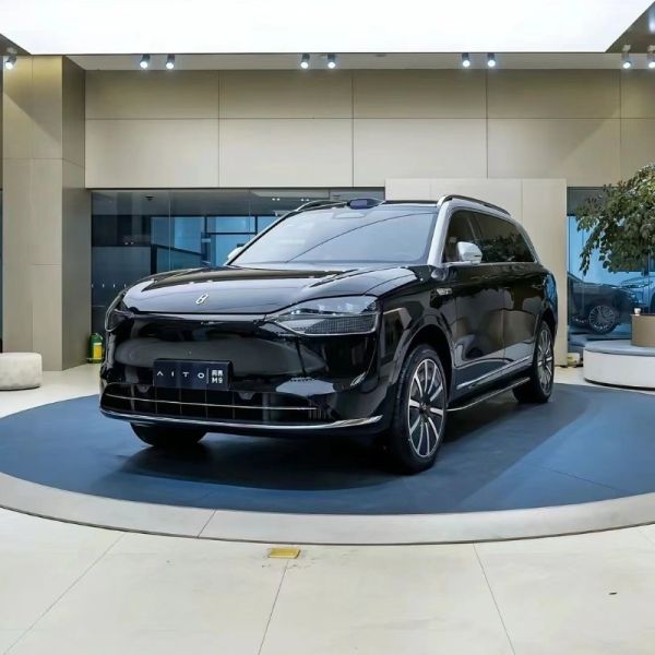 4WD 2024 Huawei Aito M9 2024 5 Seats Aitom9 2024 New Energy Electric Electronic Car Aito M9 EV Cars