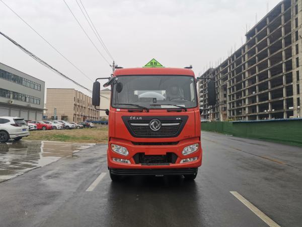 10.5 CBM Three Axle Sulfuric Acid Tanker Dongfeng Corrosive Tank Truck Total Weight 25500kg
