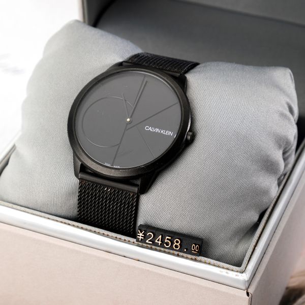 Кубическая форма Чистый черный пластиковый тег для розничных выставок в часовых и ювелирных магазинах