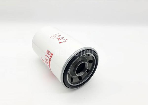 Diesel engine spin on oil filter for truck P552050 4285963 LF3618