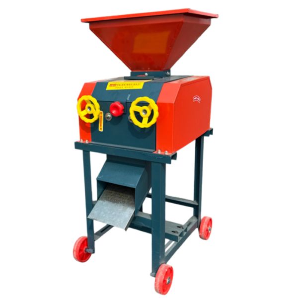 500 - 800kg/h Corn Grits Making Machine Farm Animal Feed Making Machine