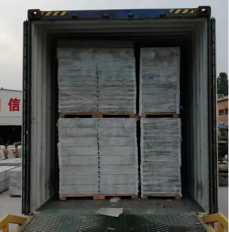 Толщина 50 мм Легкие бетонные панели водонепроницаемые с универсальными вариантами дизайна