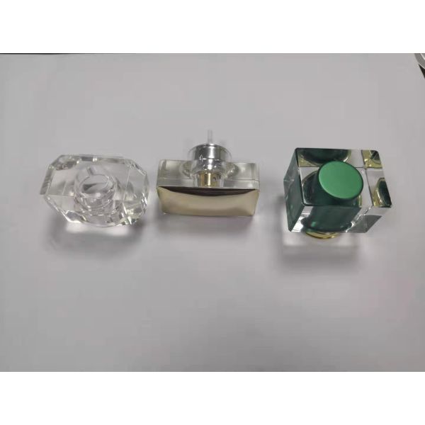 Square Transparent  Glass Perfume Bottles Perfume Spray Bottle Skincare And Makeup Packaging
