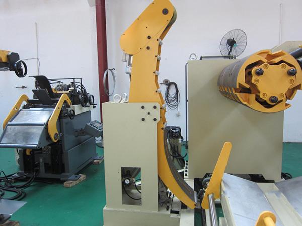 Automatic Flat Electronic Decoiler Straightener Feeder Metal Strip Material Stamping