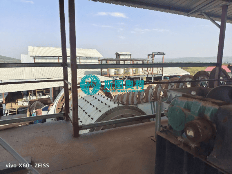 Ceramic Lined Ball Mill with OEM Customization for 0.074-0.4 mm Output Size in Mineral Processing