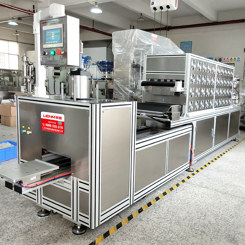 New Automatic Cosmetic Crystal Eye Mask Filling Machine Forming Line For Skin Care Eye Patches Gel
